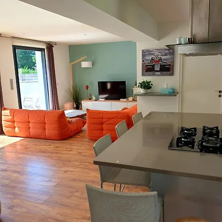 Casa vacanze Maison Avec Piscine Et Jacuzzi